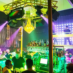 球盟会让夜店客与近邻在斯德哥尔摩的Underbara愉快相处